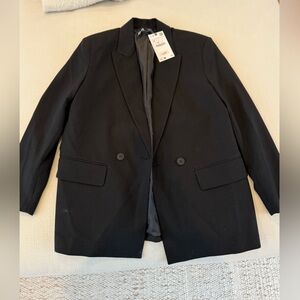 Zara Women’s Black Blazer